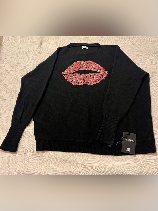 Lauren Moshi Sweaters - Lauren Moshi Black Cashmere Crewneck Sweater with Ruby Red Lip Motif